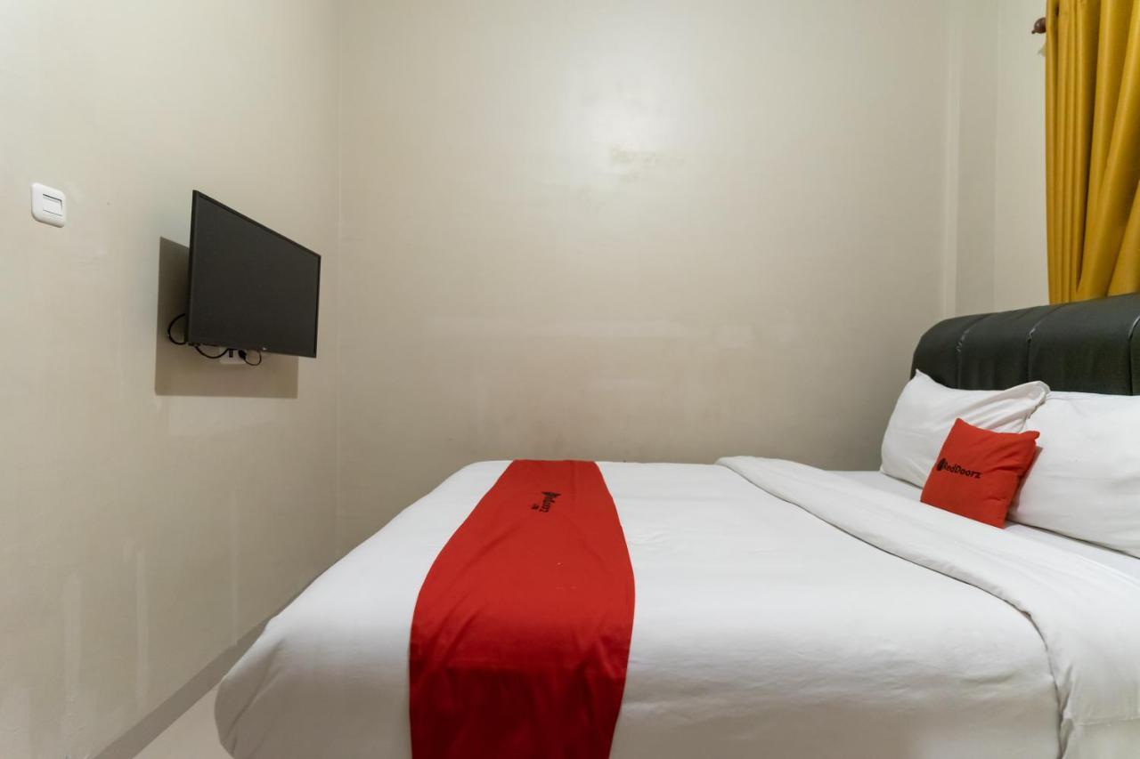 Reddoorz At Joyce Guest House Medan Dış mekan fotoğraf